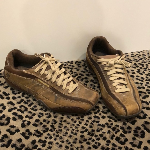 suede skechers shoes